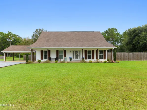 23117 Hinton Rd, Lucedale, MS 39452