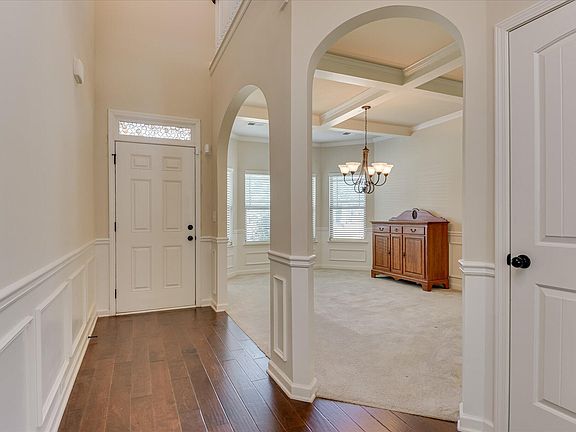 5th image of 130 Mossy Oak Cir
