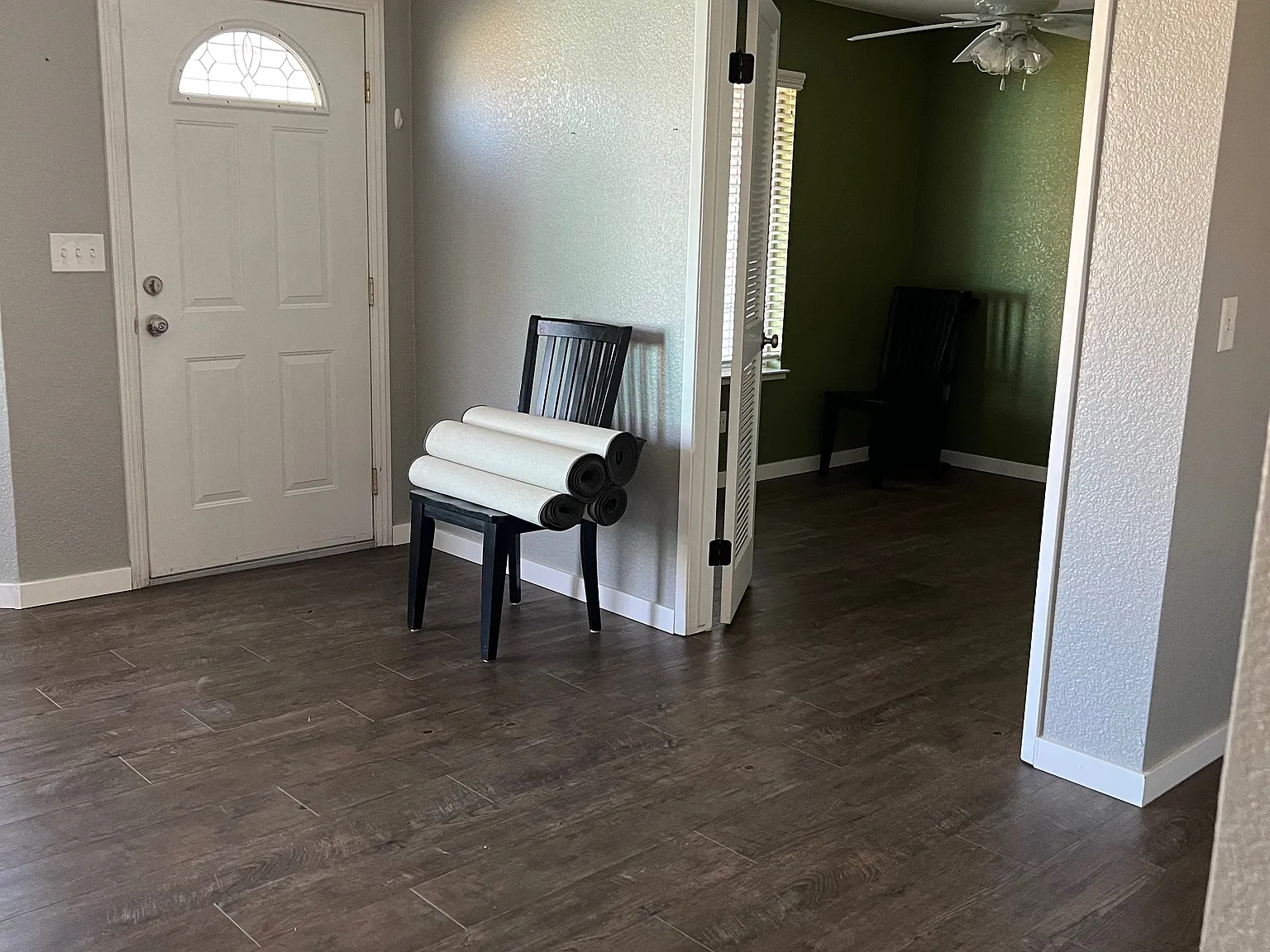 5 Devri Ct — Photo 2
