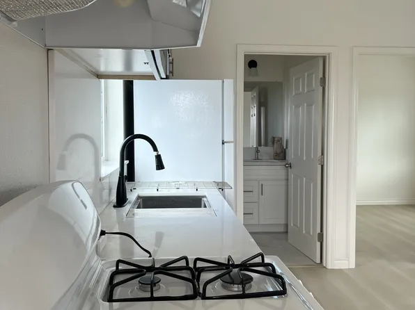 800 S 7th St, Alhambra, CA 91801