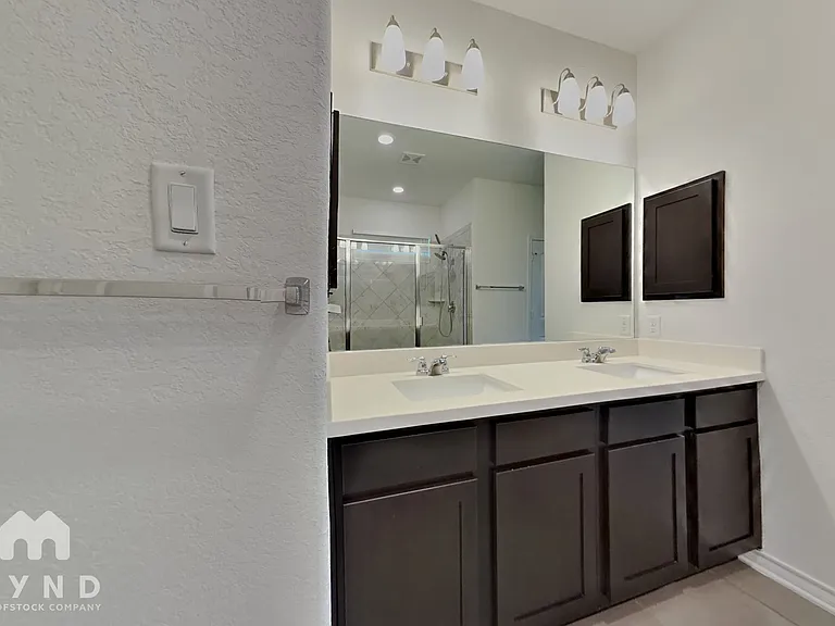 21535 Vista De Cristal — Photo 14