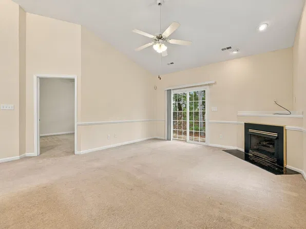 85 Brookmere Dr APT D, Angier, NC 27501
