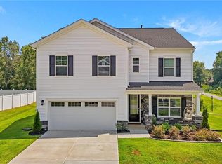 4548 Armentrout Ct, Walkertown, NC 27051