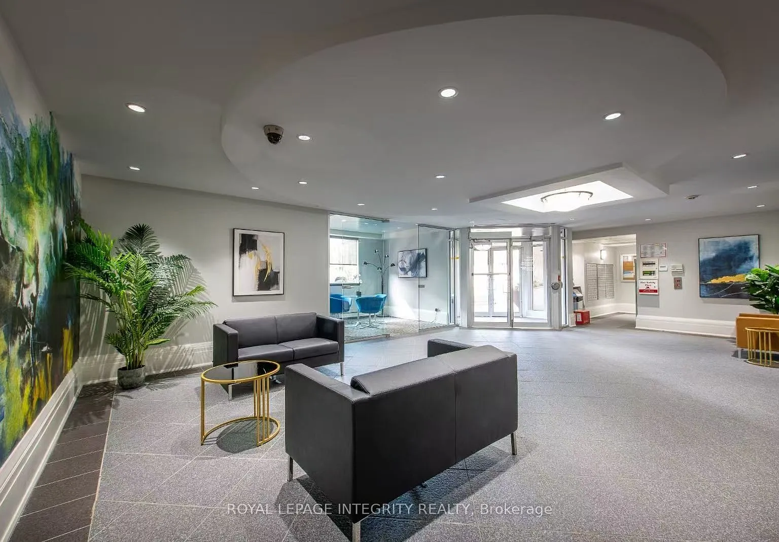 2 bed, $2,350 — Photo 4
