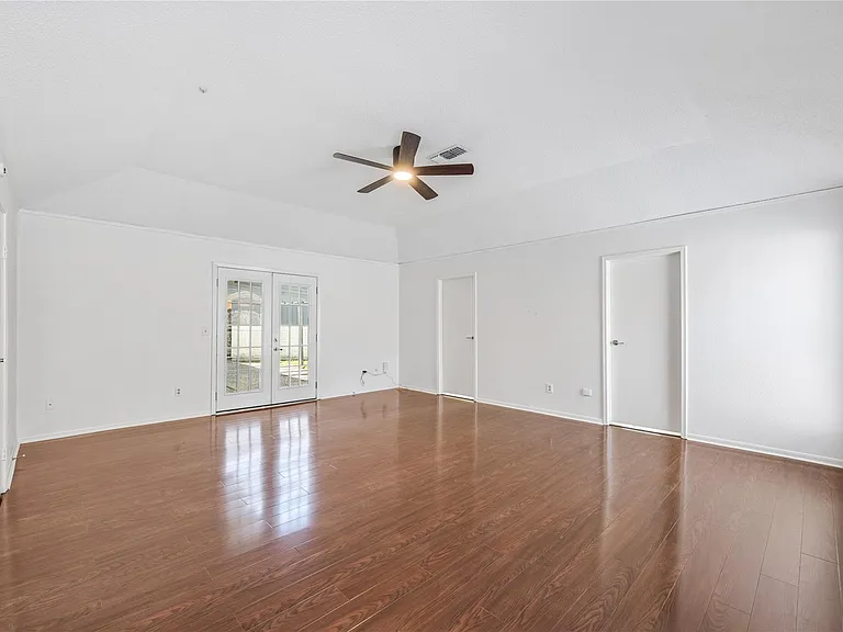 11906 Pepperdine Ln — Photo 19