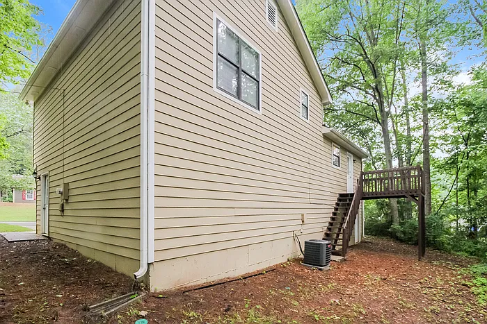 7660 Mountain Creek Way — Photo 17