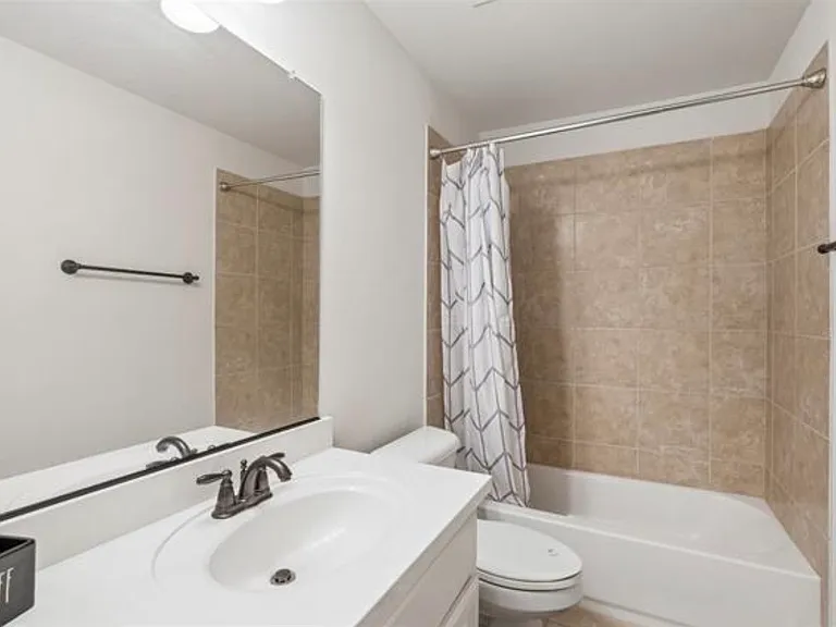 329 Hitch Wagon Dr — Photo 15