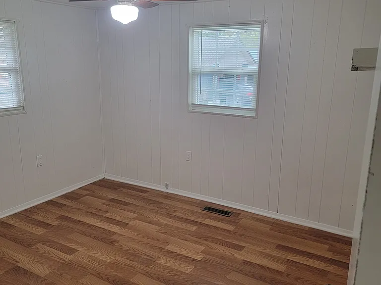 800 South Dr — Photo 10