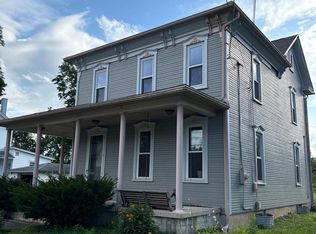 29 Woodlawn Ave, Milroy, PA 17063
