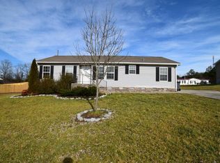 1126 Case View Rd, Dandridge, TN 37725