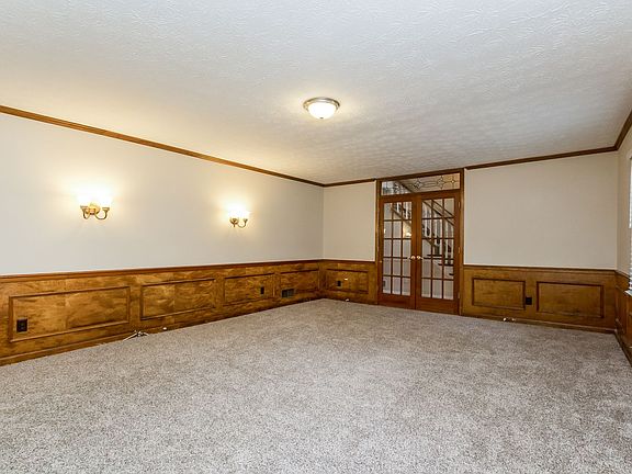5th image of 3760 Fir Ct
