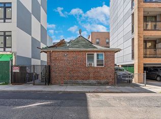 32 Brighton 2 Pl, Brooklyn, NY