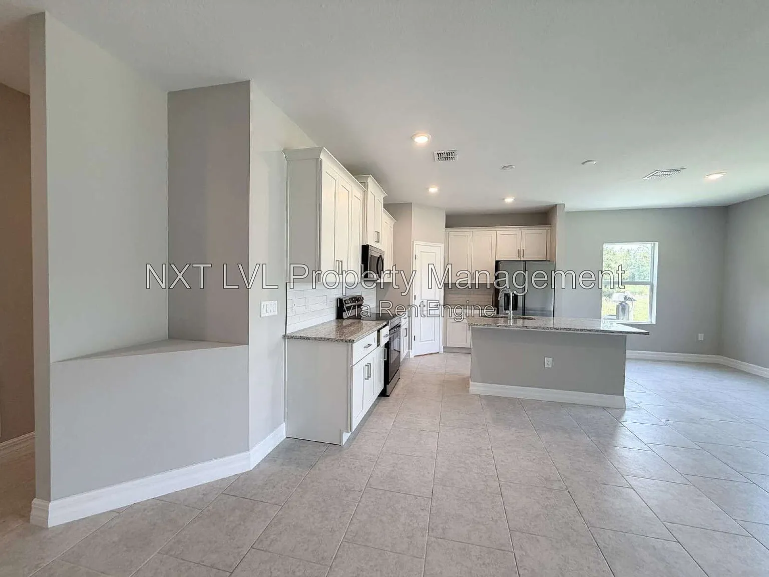 3 bed, 2.0 bath, 1615 sqft, $1,695 — Photo 3