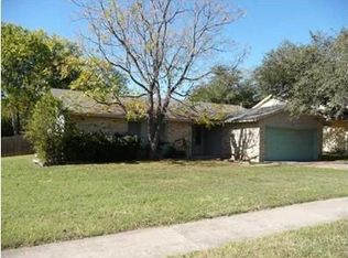 9016 Texas Oaks Dr, Austin, TX 78748