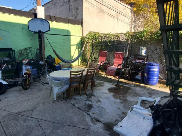 520 42nd Street image 23 of 27