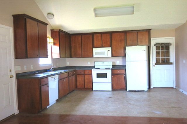 2nd image of 157 Adamson Rd