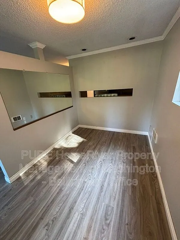 2 Marigold Dr — Photo 4