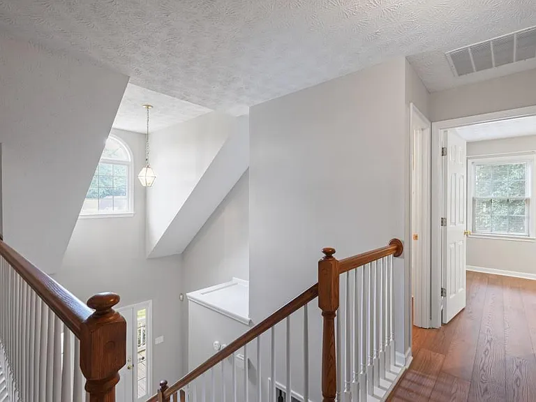 64 Evans Mill Ct — Photo 16