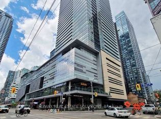80 John St #3207, Toronto, ON M5V 3X4