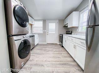 1709 Baird St, Madison, WI 53713