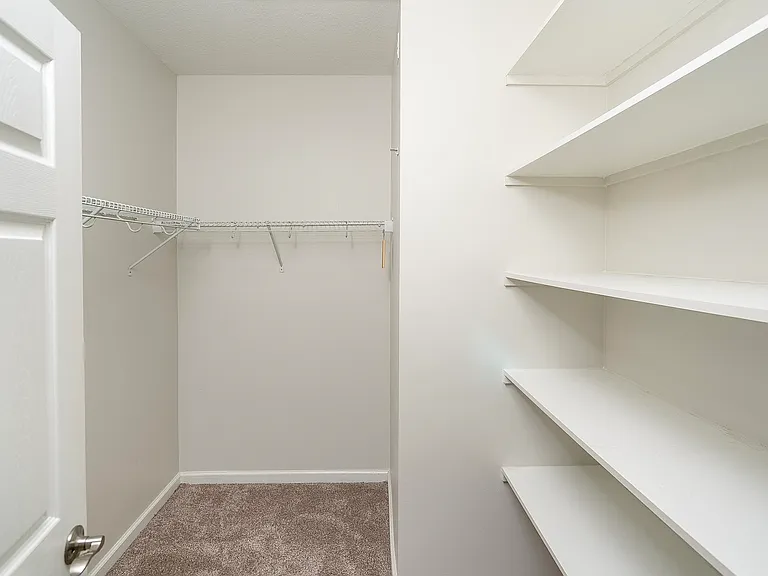 494 Aventurine Ave — Photo 37