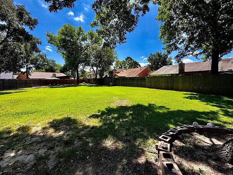 10307 Linecamp Dr — Photo 20