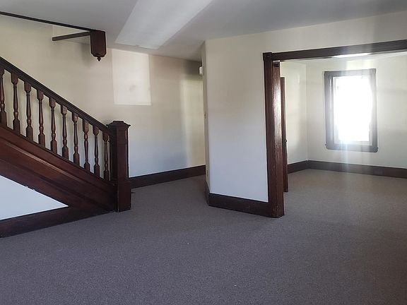 3rd image of 101 Hope Ave