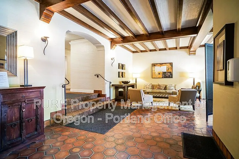 1 bed, 1.0 bath, 711 sqft, $1,395 — Photo 4