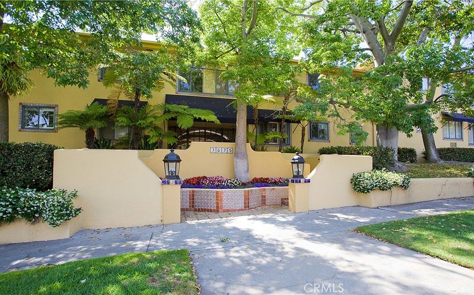 1st image of 1615 N Laurel Ave APT 206