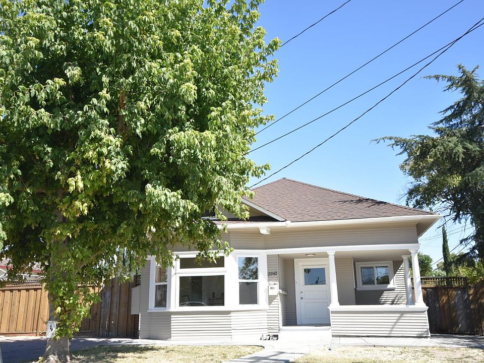 1st image of 13940 Markingdon Ave