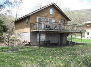 782 Shore Acres Rd, La Crescent, MN 55947