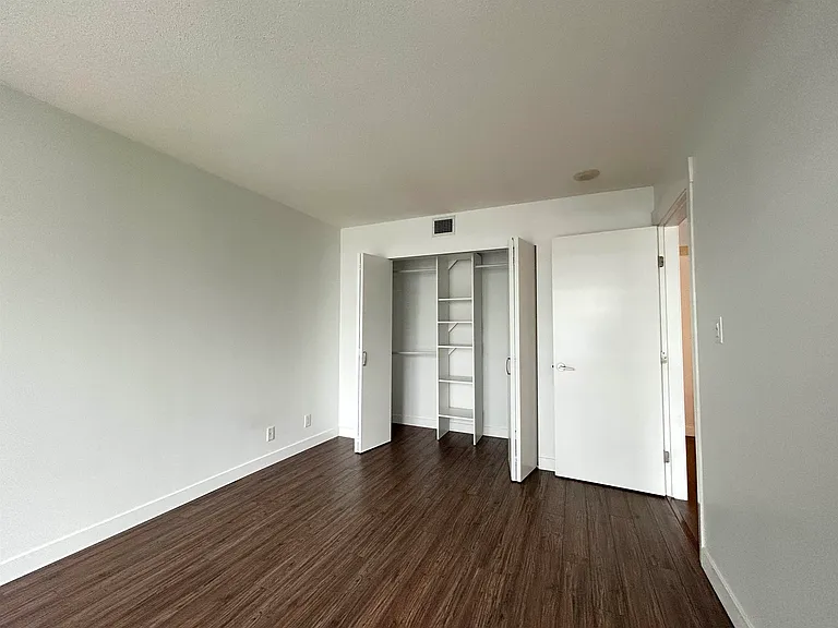 8033 Saba Rd #607 — Photo 13