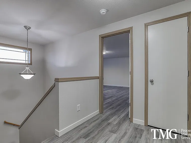 3708 NE 98th St — Photo 17