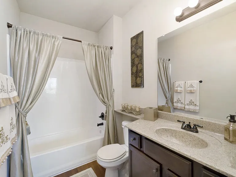 Buchanon - 3 Bed / 2 Bath - 1,314 Sq.Ft.