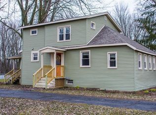 5967 E Pine Grove Rd, Cicero, NY 13039