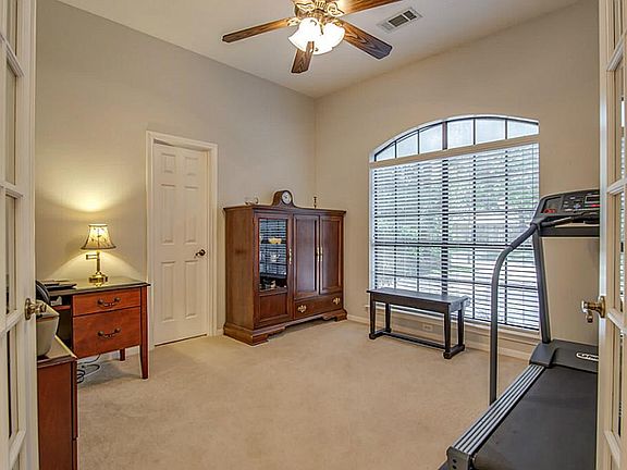 5th image of 5207 High Glen Ct