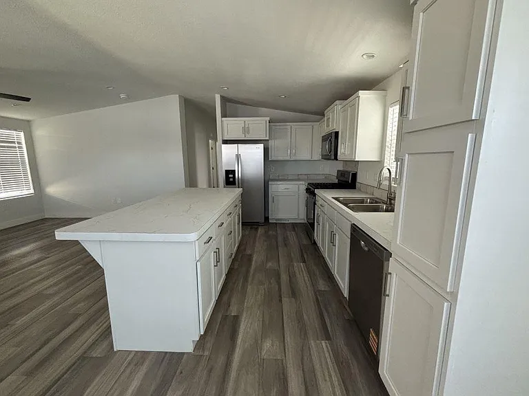 4400 W Florida Ave #86 — Photo 3