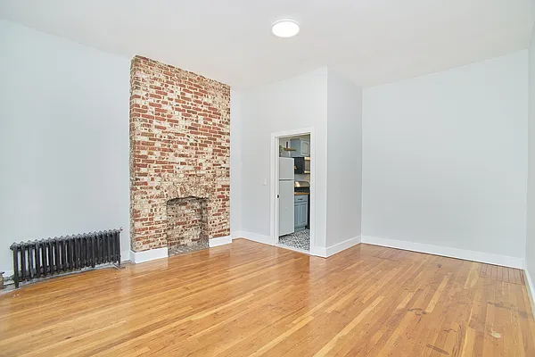 Rented by Halstead Real Estate | media 22