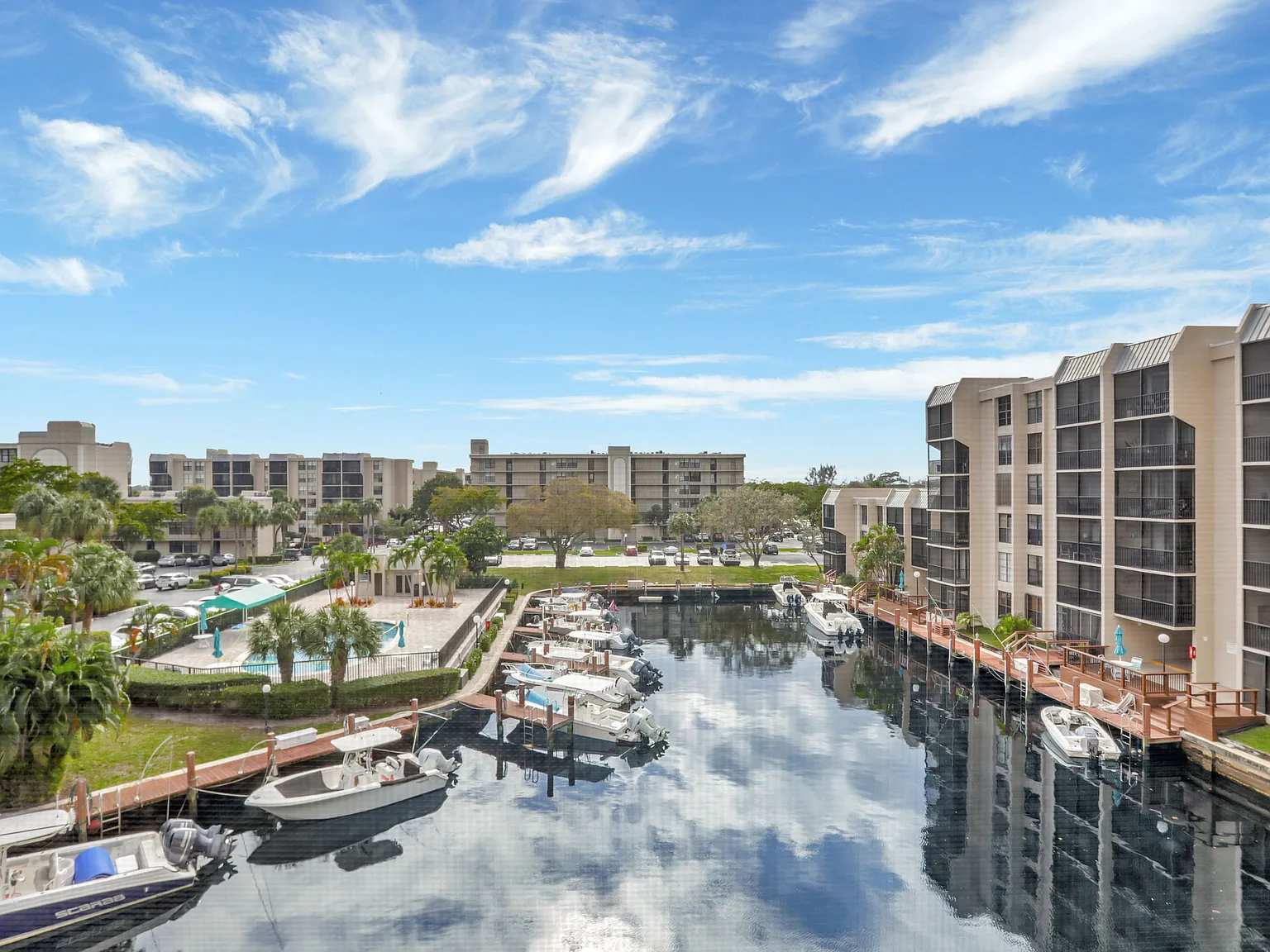 3 Royal Palm Way — Photo 2