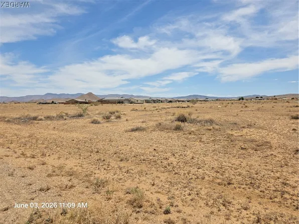 7313 E Red Horse Dr, Kingman, AZ 86401