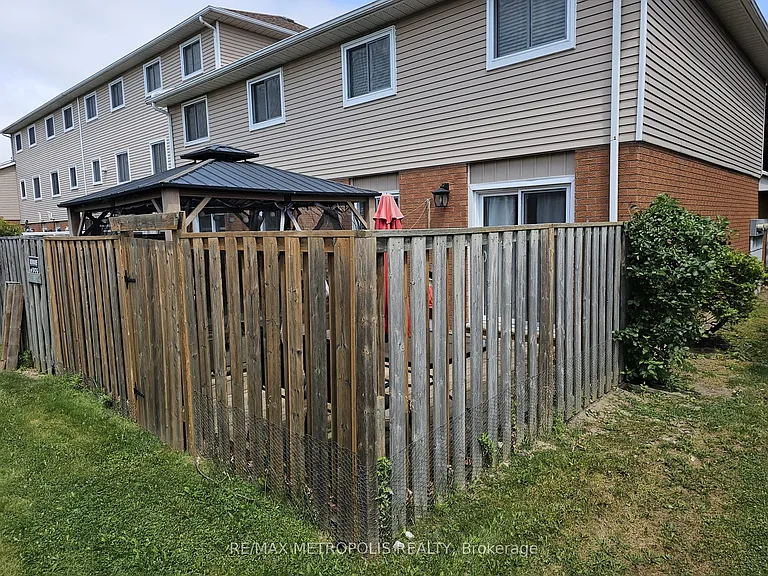386 Highland Rd W #45 — Photo 21
