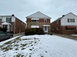 19181 Lakeshore Blvd #1, Cleveland, OH