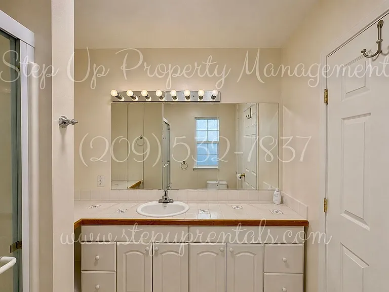 21767 Longeway Rd — Photo 24