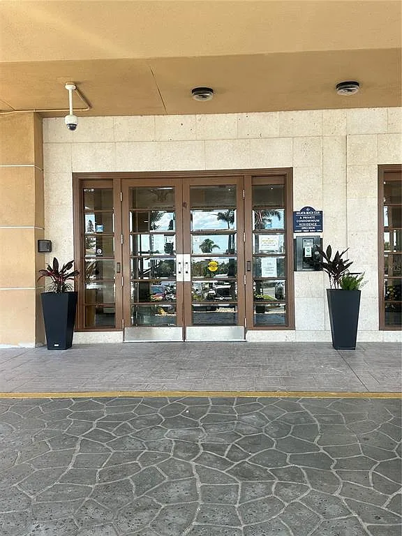 1 bed, 1.0 bath, 707 sqft, $3,200 — Photo 4