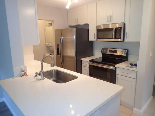 95-510 Wikao St #H, Mililani, HI 96789