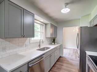 429 Nottingham Rd, Stoughton, WI 53589