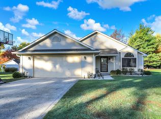 1406 Apple St, Greenfield, IN 46140