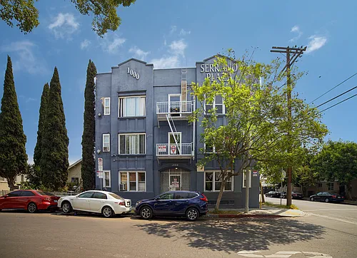 Floor plan 1000 N Serrano Ave