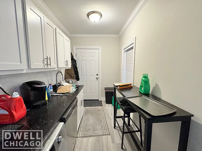 837 W Cornelia Ave #837.5-1N — Photo 9
