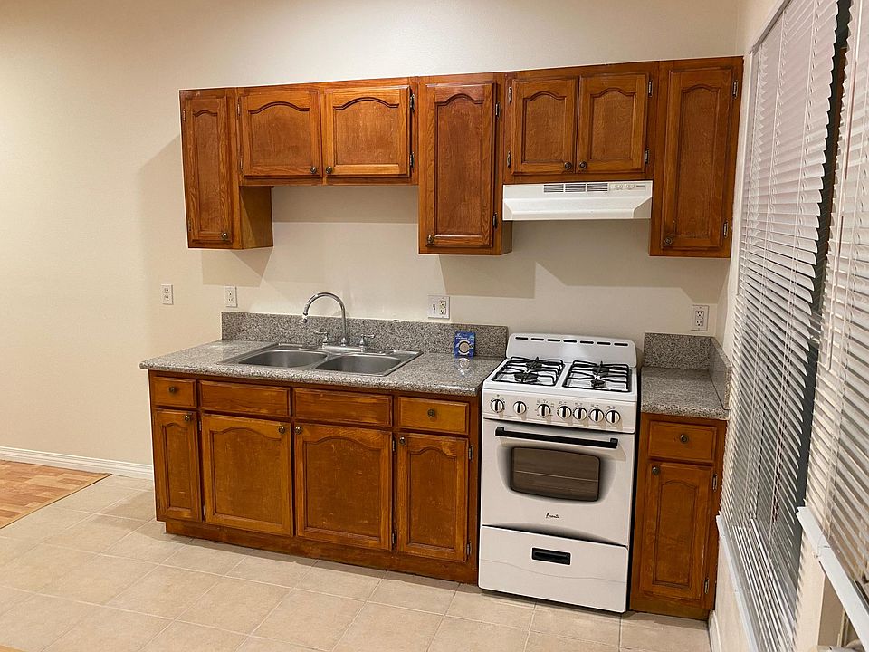 1st image of 212 W Palmer Ave APT 22